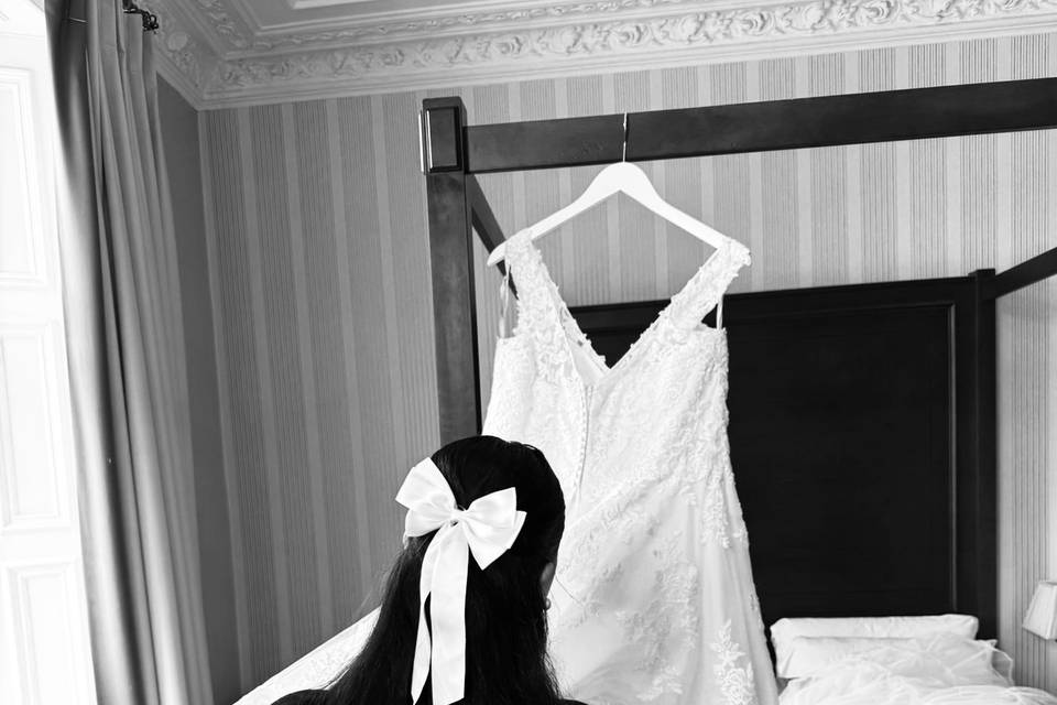 Serenity Styling - Wedding Dresser