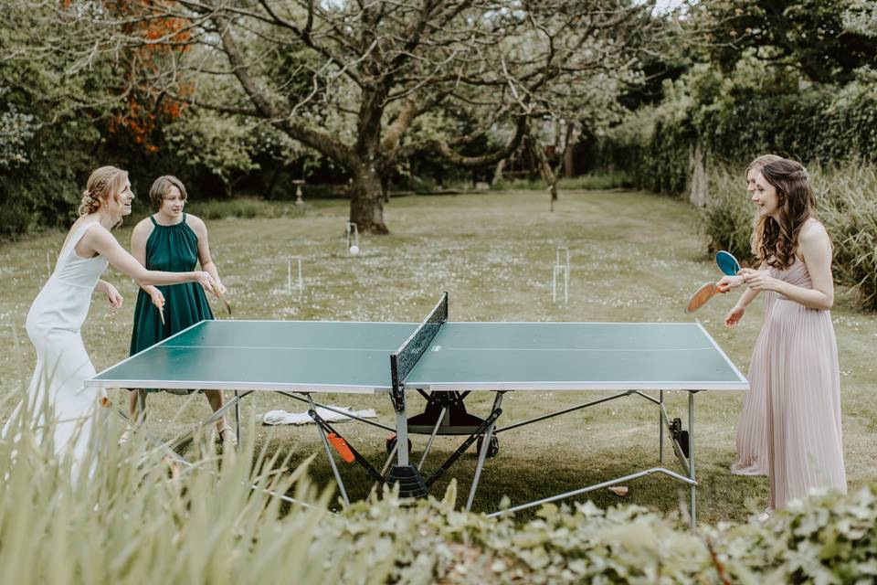 Wedding day table tennis