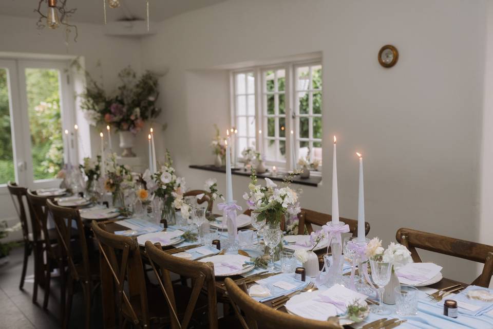 Bridgerton Tablescape