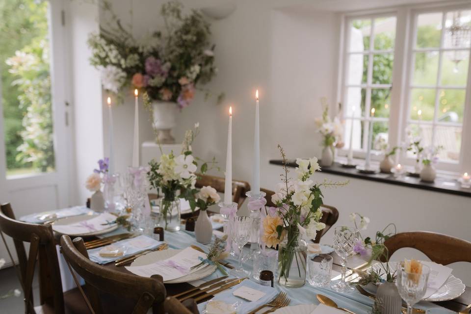 Bridgerton Tablescape