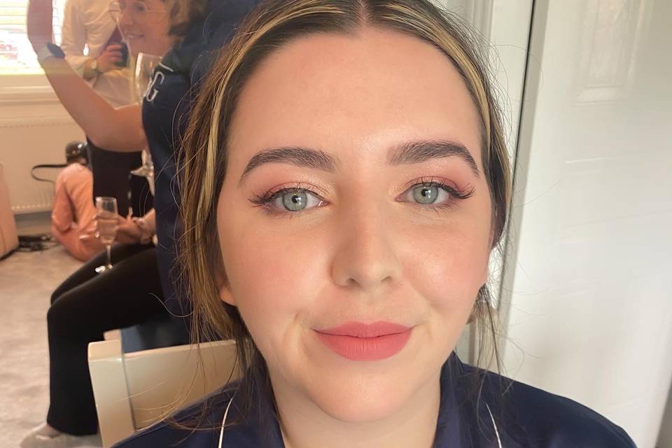 Bridesmaids makeup