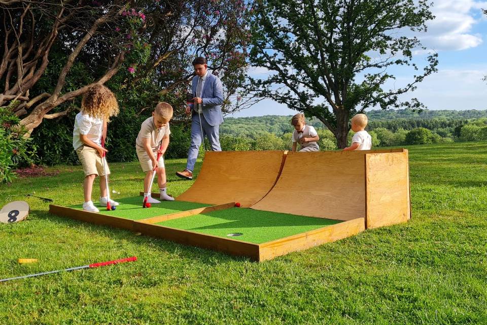 Hole 8 - Icebreaker course