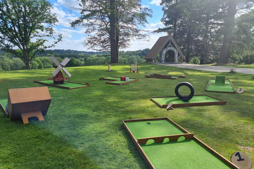 Icebreaker 9 hole course