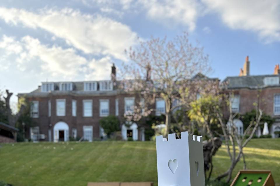 3D wedding church obstacle