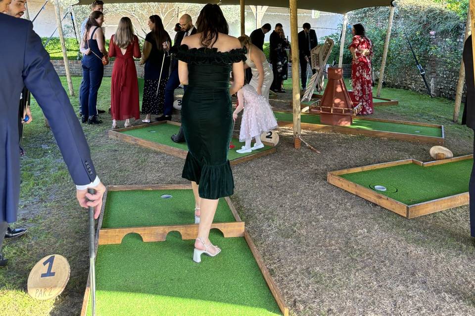 Icebreaker 9 hole course