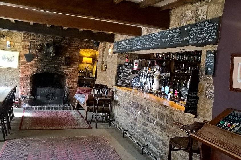 Chequers Inn