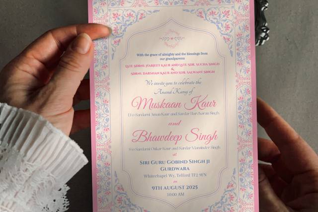 Intricate wedding border invit