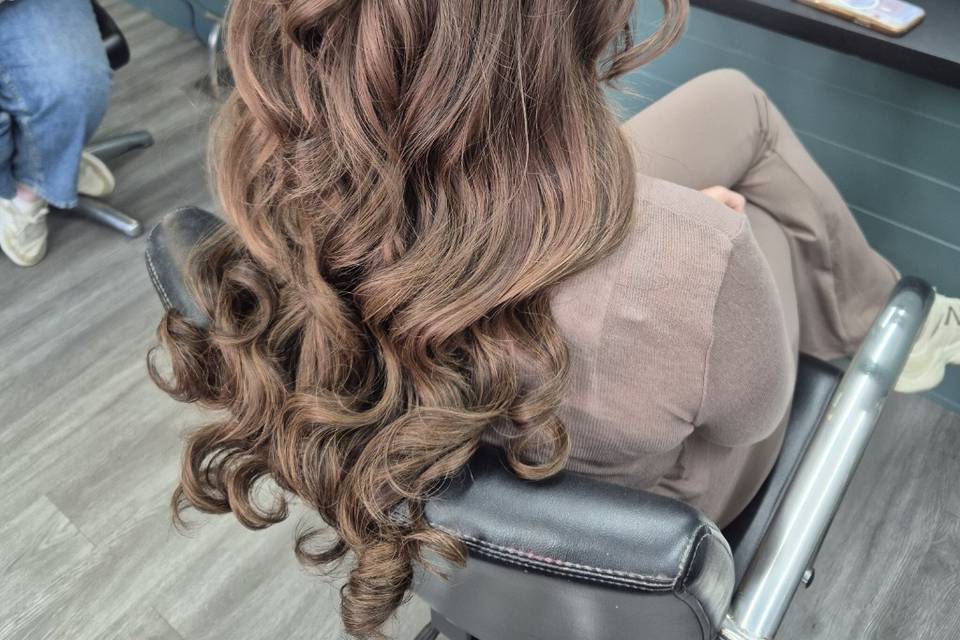 Bridal waves