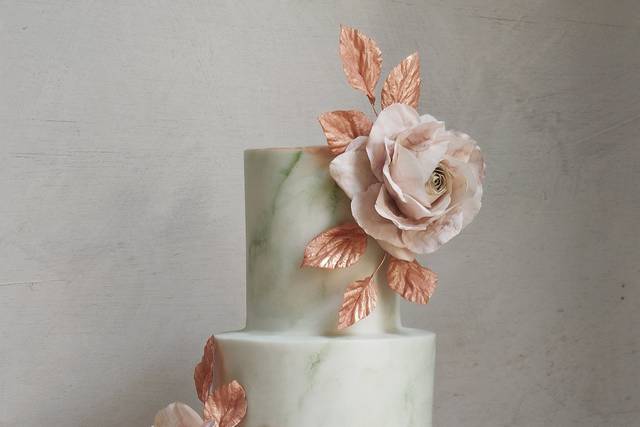 What to Consider When Choosing your Wedding Cake