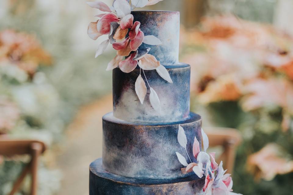 Celestial wedding cake