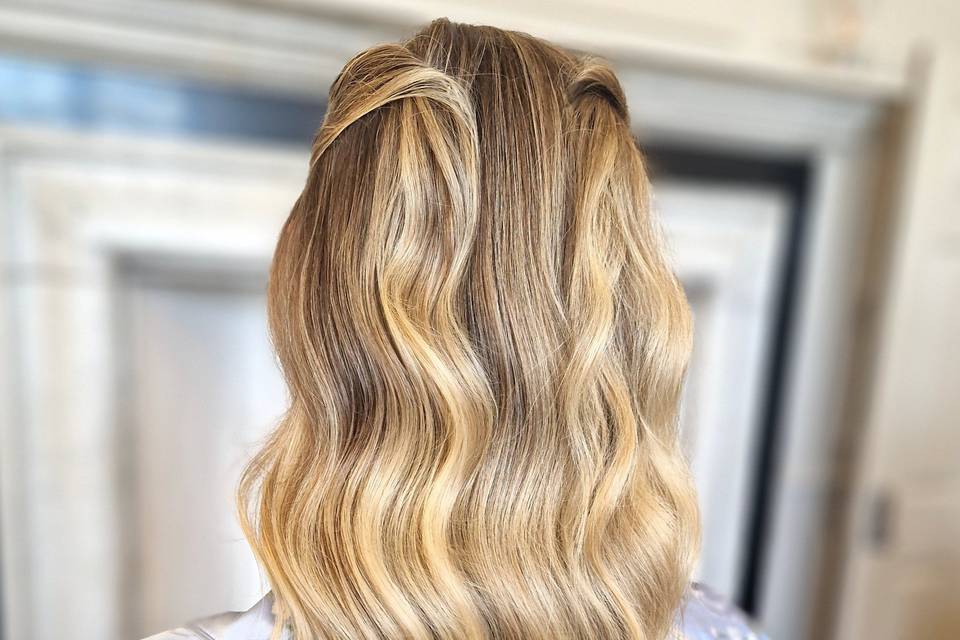 Elegant side swept pieces