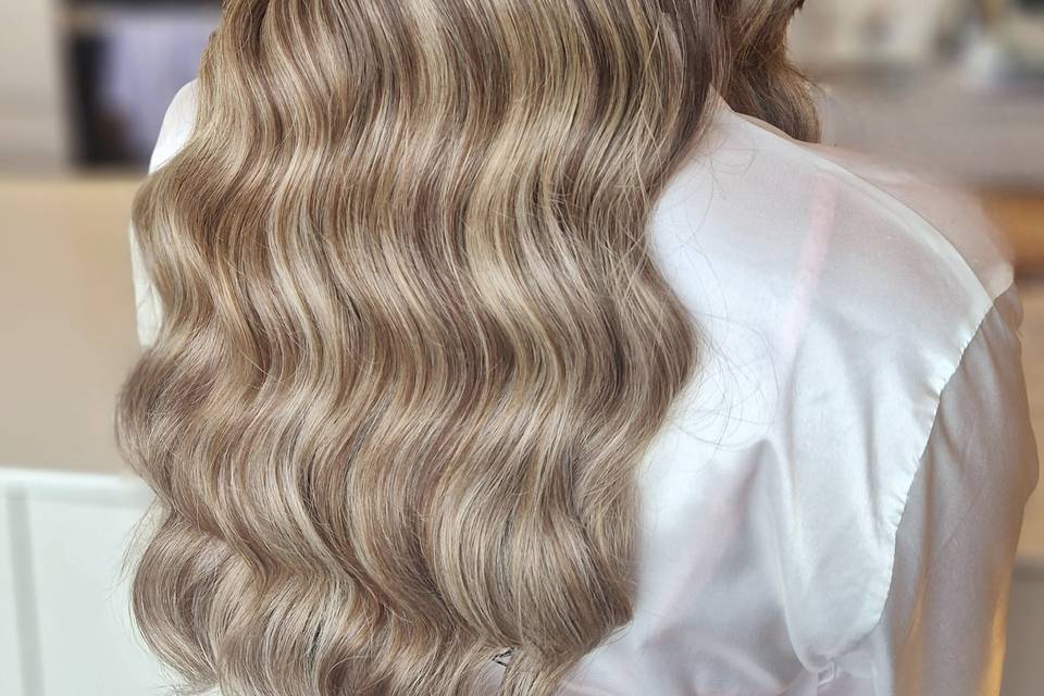 Laura Ruddock Bridal Hair