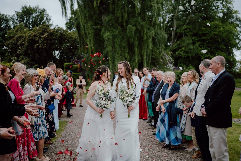 Megginch Castle Confetti