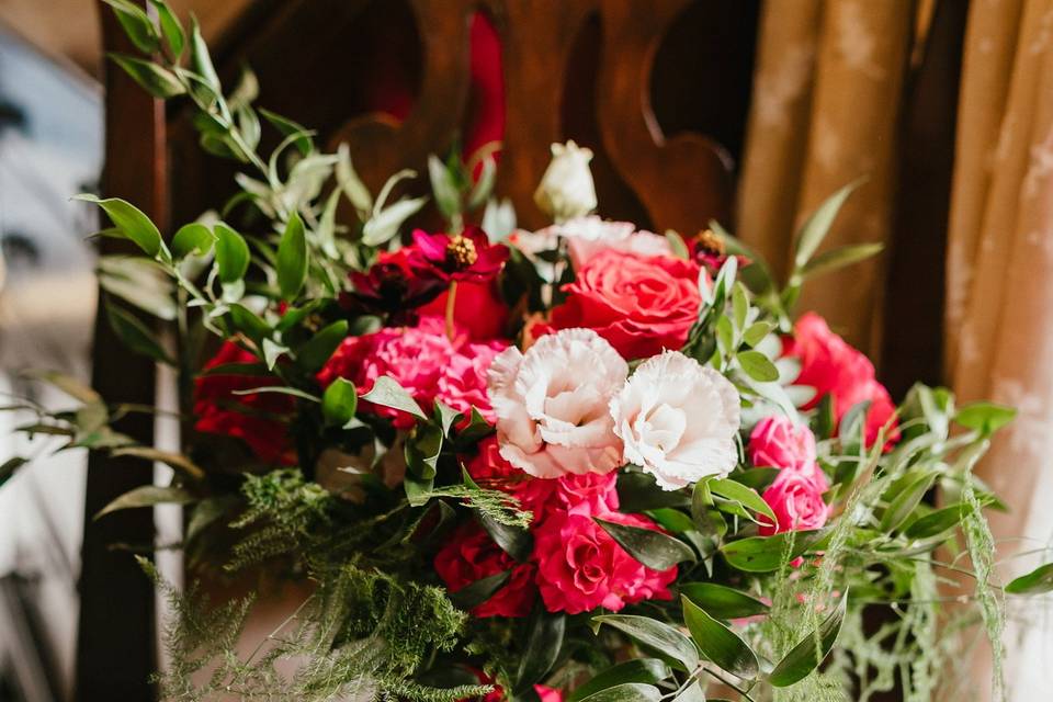 Bright wedding bouquet