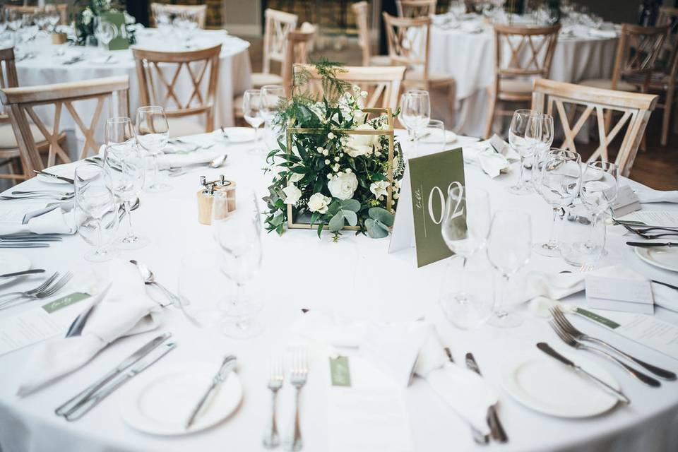 Flower table centrepiece