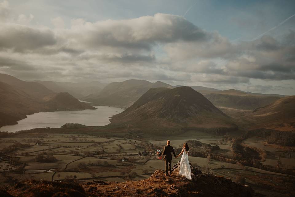 Elopement hike