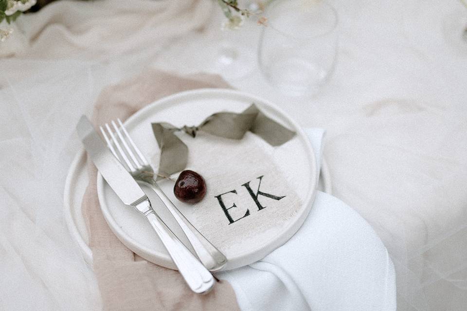 Place setting