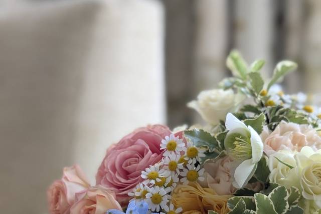 Colourful spring bouquet