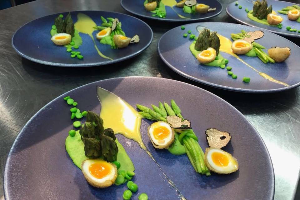 Wild asparagus, quail eggs