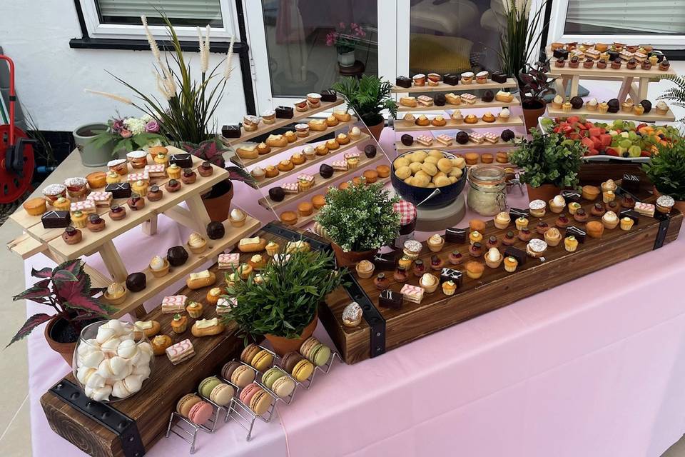 Mini Dessert table