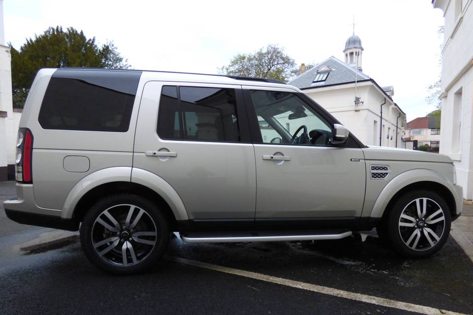 Land Rover Discovery HSE Lux