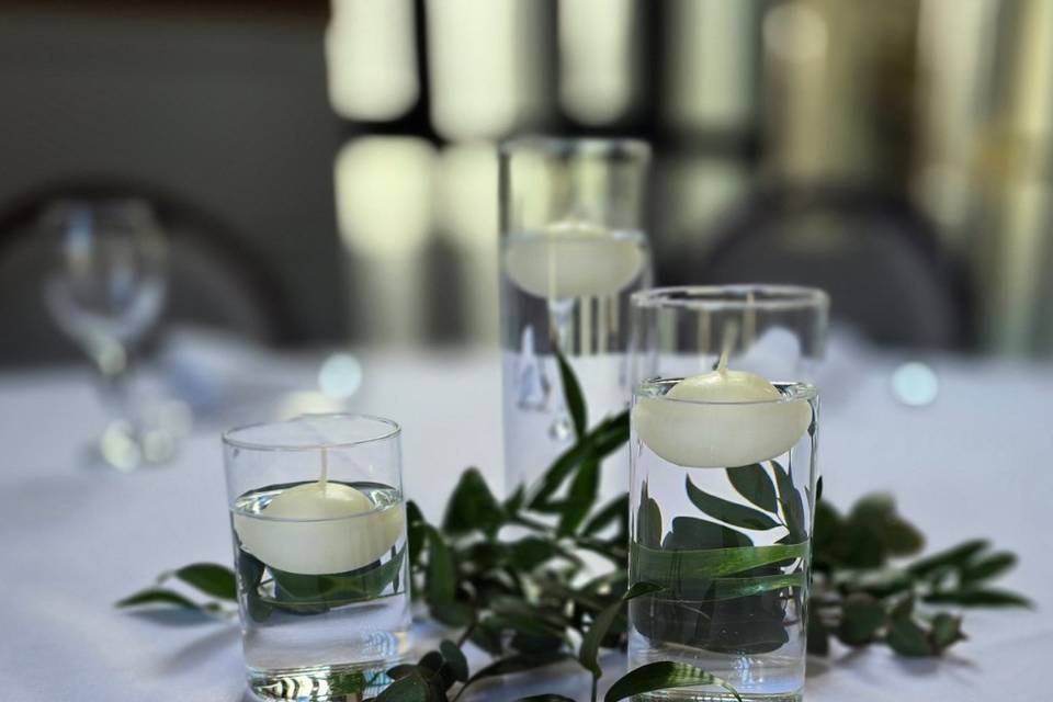 Elegant Foliage Table Centres