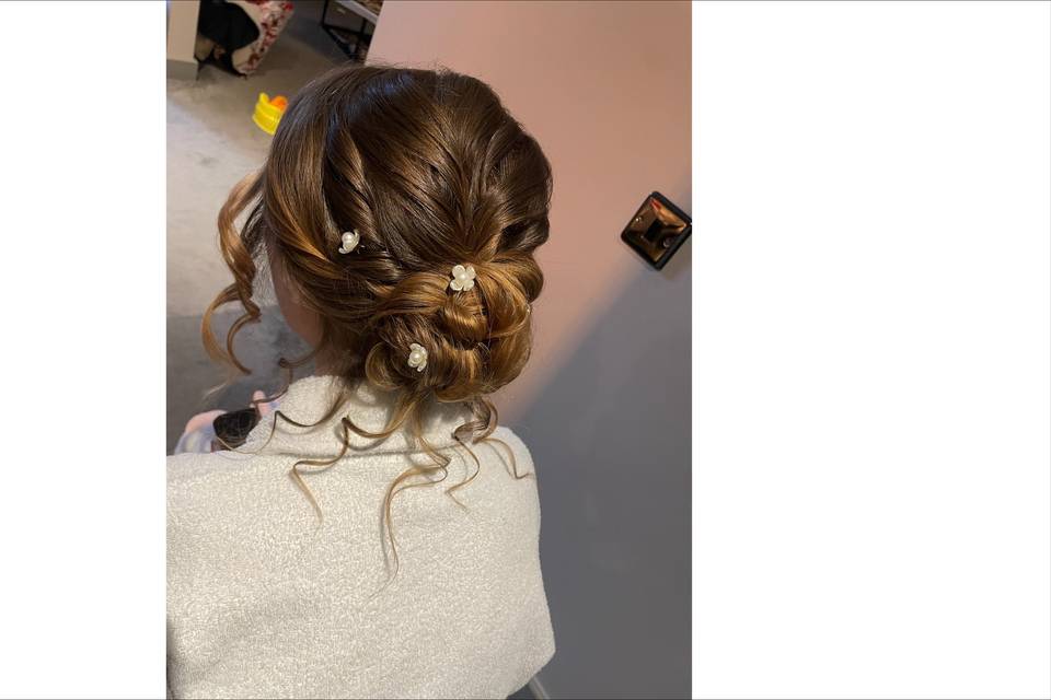 Bridesmaid hair