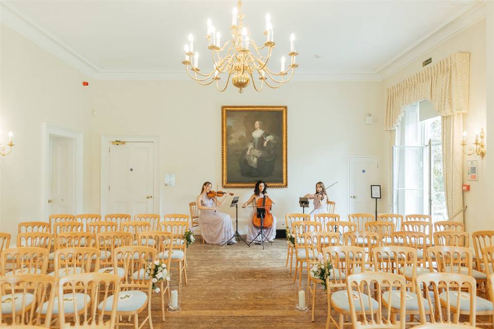 Cambridge Cottage Ceremony