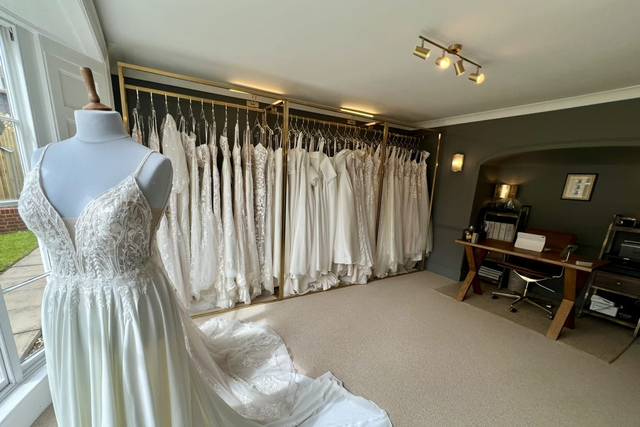 The 10 Best Wedding Dresses Bridalwear Shops in Reading