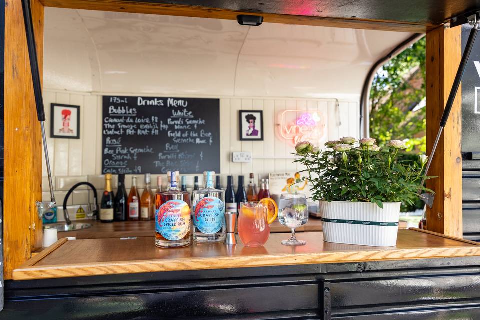 bar counter service