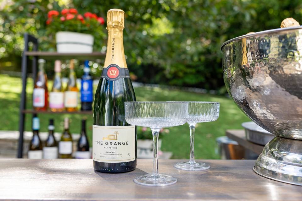 champagne bottle stand