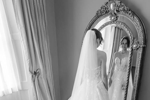 Bride Mirror Dunston Hall