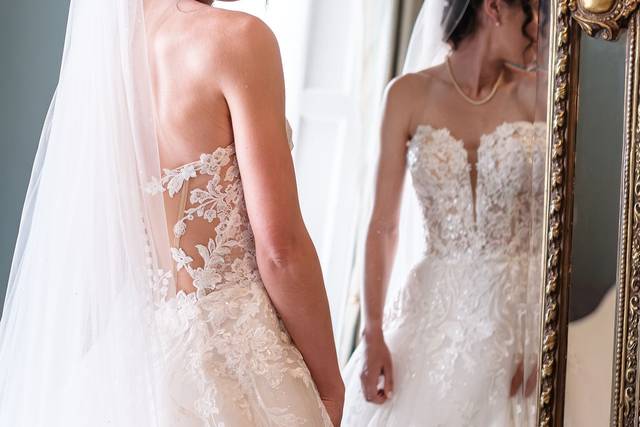 Bride Mirror Dunston Hall