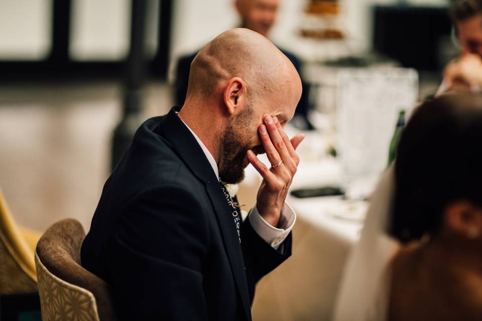 Candid wedding guest photos