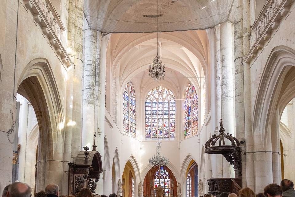 Ceremony in The Church With 36