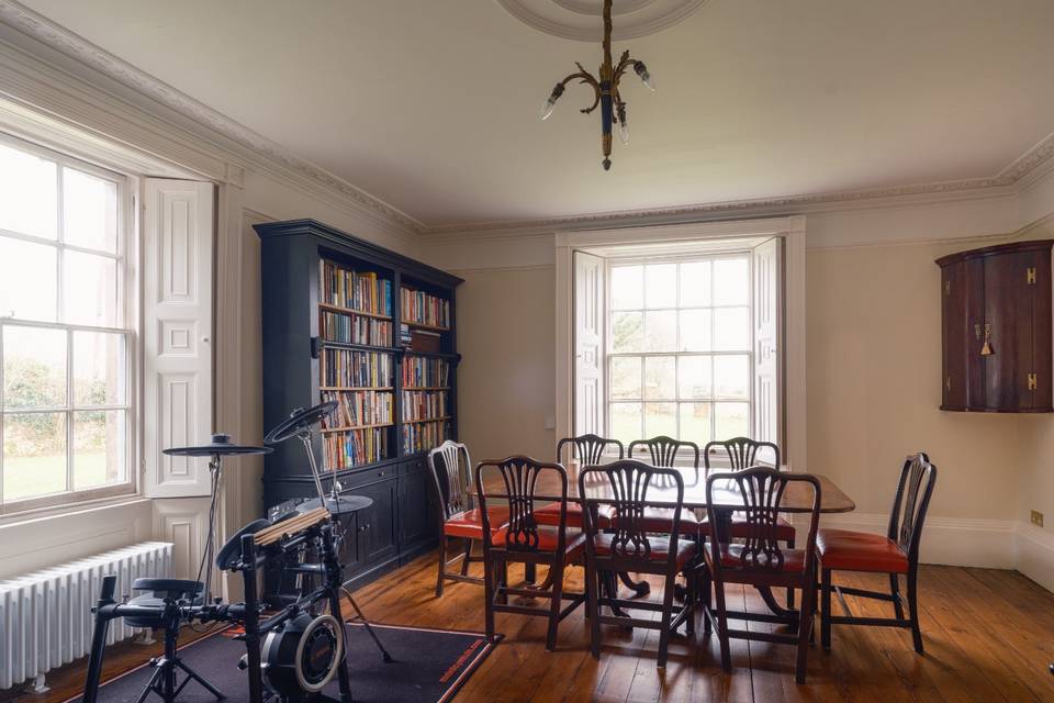 Music Room (2)