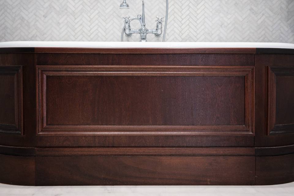 Master bedroom bath