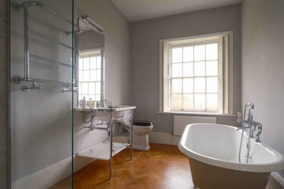 Family bathroom