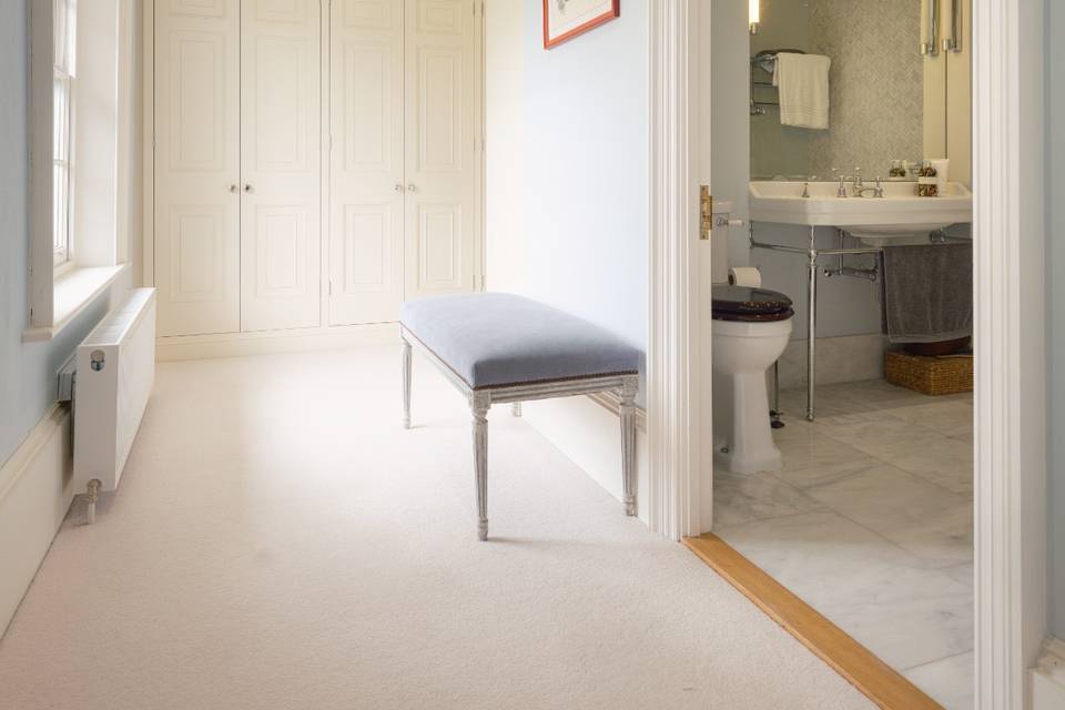 Master bedroom (2)