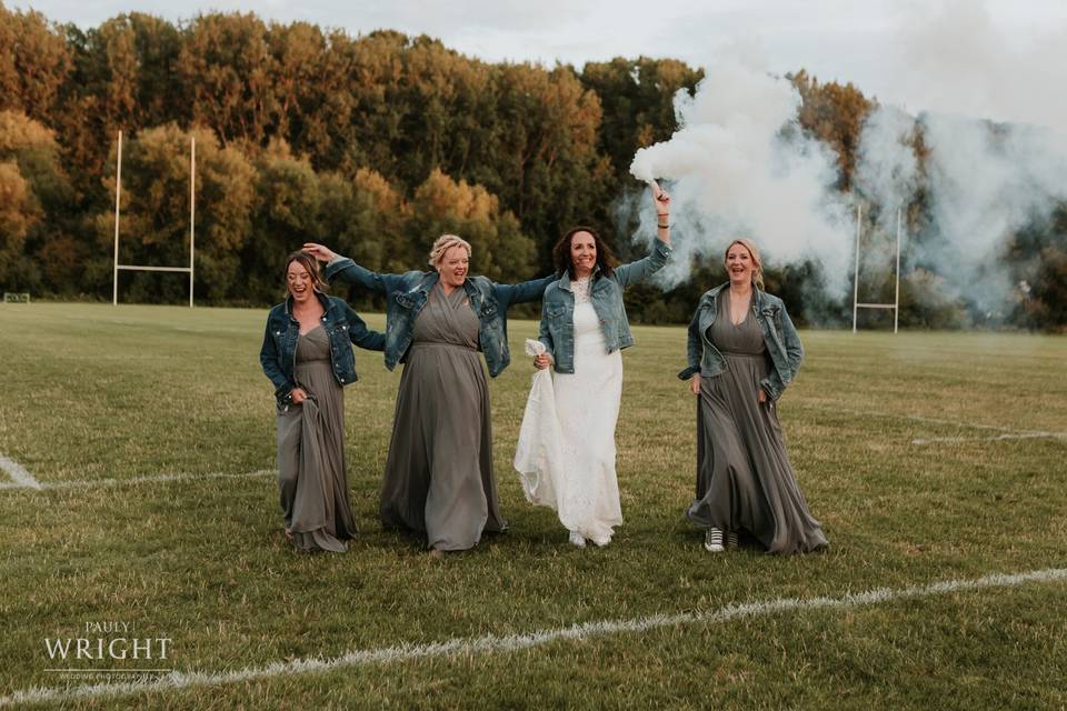 Bridal Party with smoke bombs