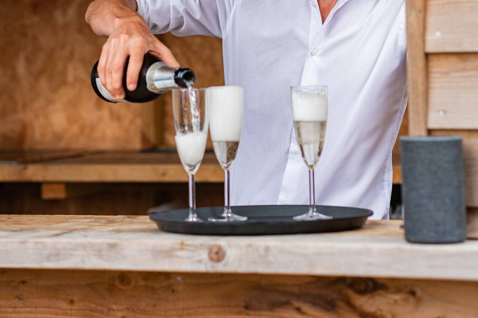 Champagne service