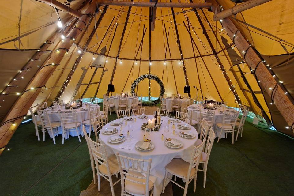 Reception in the tipi