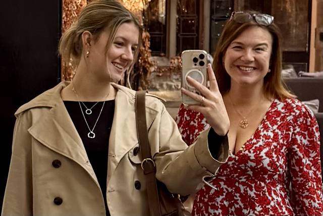 Suzanne Wedding Celebrant