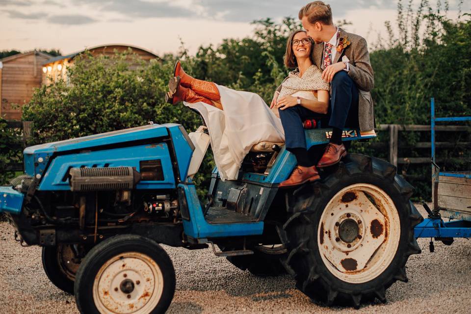 Tractor - Lina and Tom