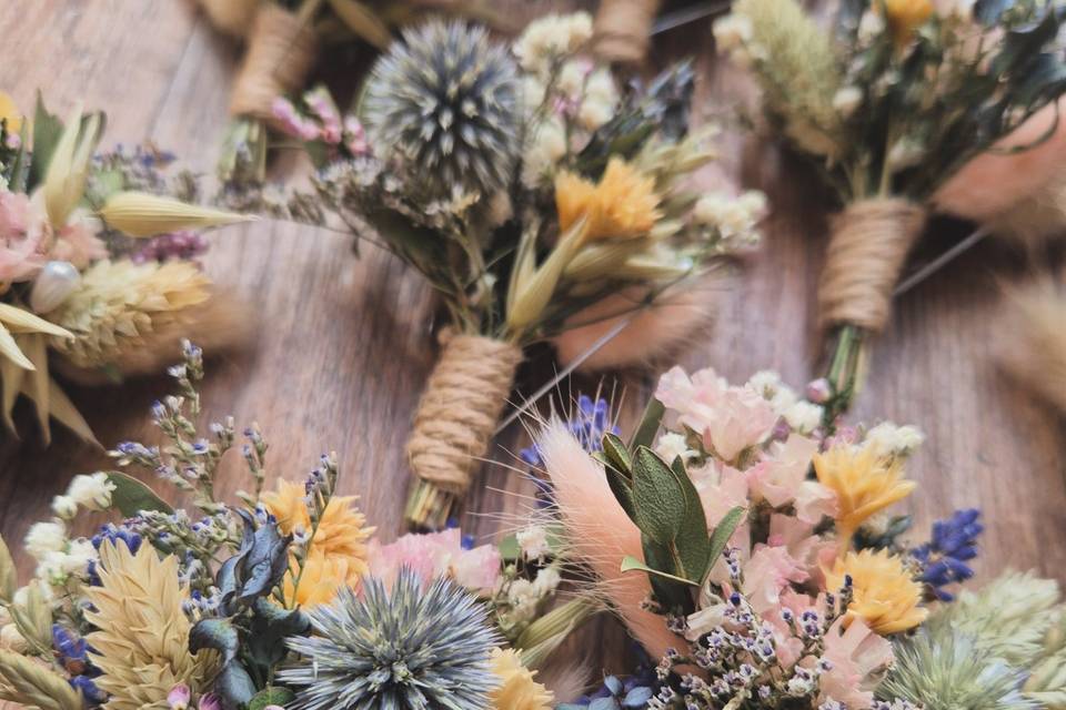 Buttonholes