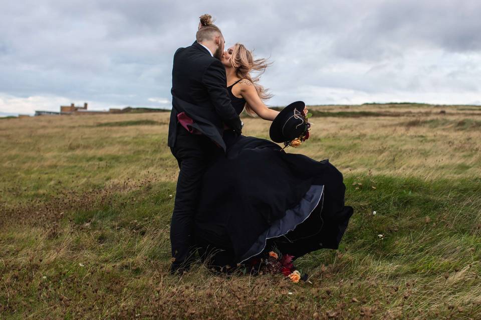 Windy gothic wedding