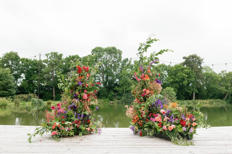 Outdoor Ceremony Backdrop