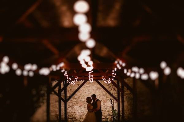 Fairy light kiss