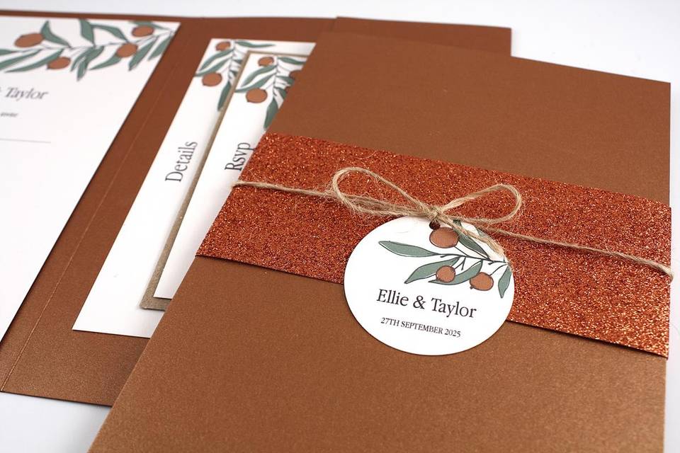 Berry - Copper glitter invite