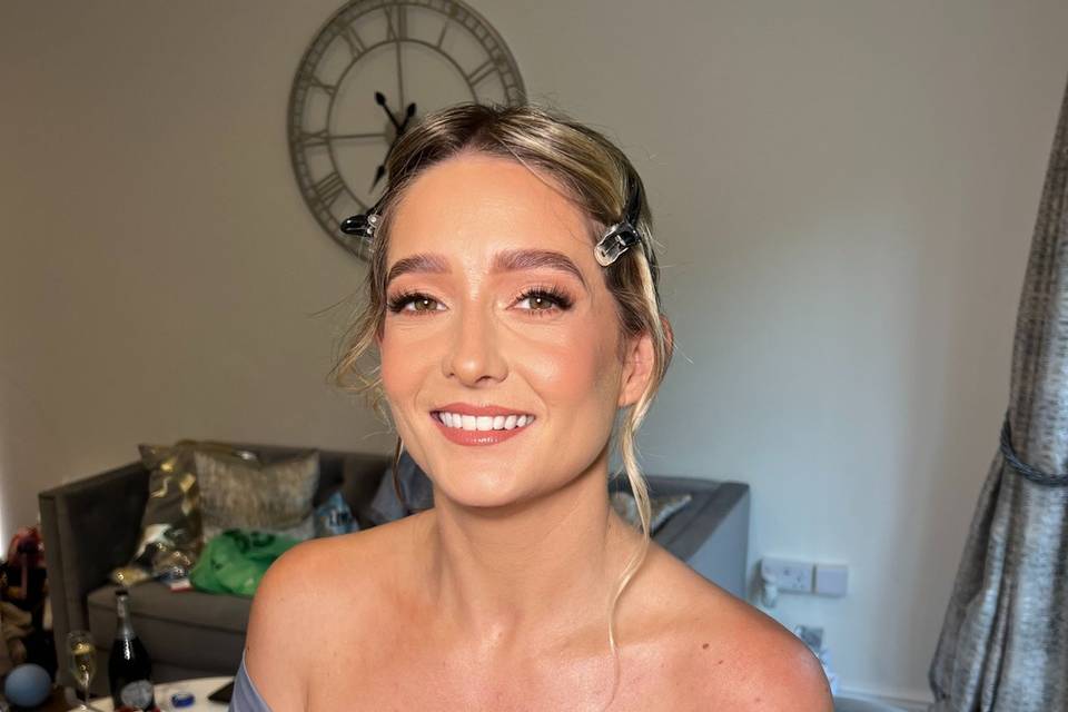 Bridesmaid makeup